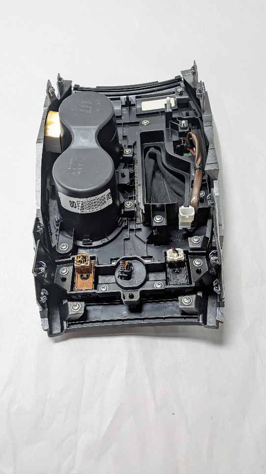 2019 INFINITI QX60 Console, Front - 446385 — photo 4