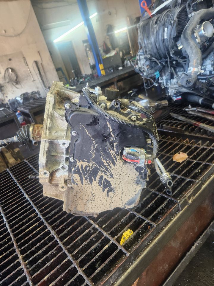 2016 CHEVROLET SONIC 4cyl Gasoline 1.8 Transmiss,Transaxle - 446433 — photo 2