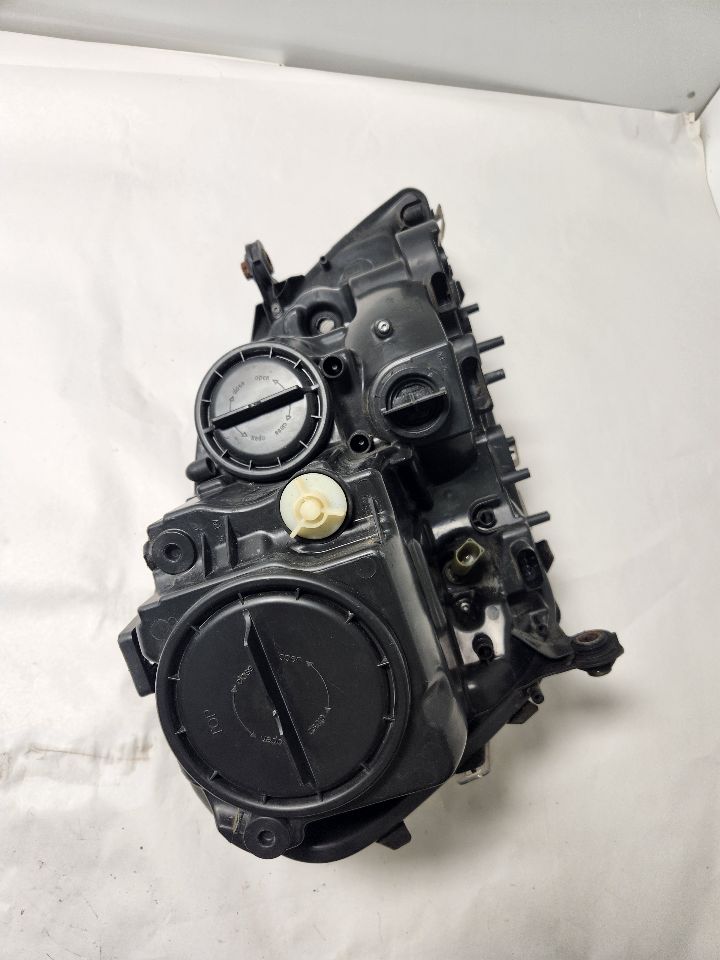 2011 MERCEDES-BENZ GL-CLASS Left HEADLAMP ASSEMBLY - 446500 — photo 5