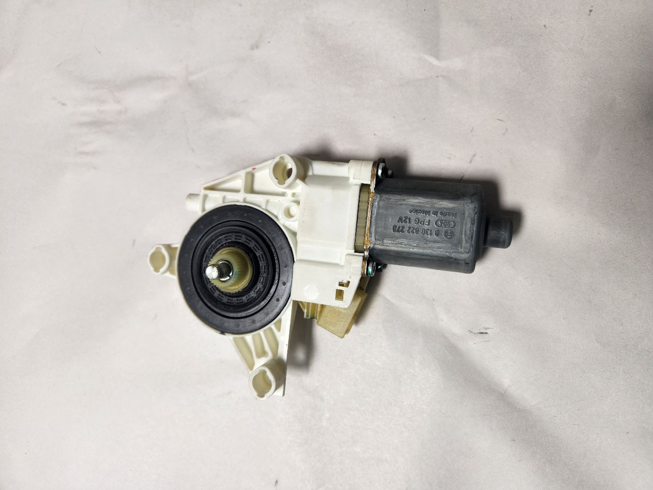2011 MERCEDES-BENZ GL-CLASS Left DOOR WINDOW REG, FR - 446501 — photo 4