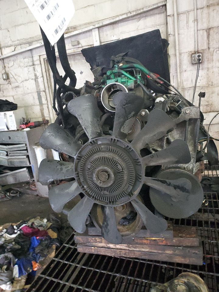 2004 GMC VAN ENGINE ASSEMBLY - 446603