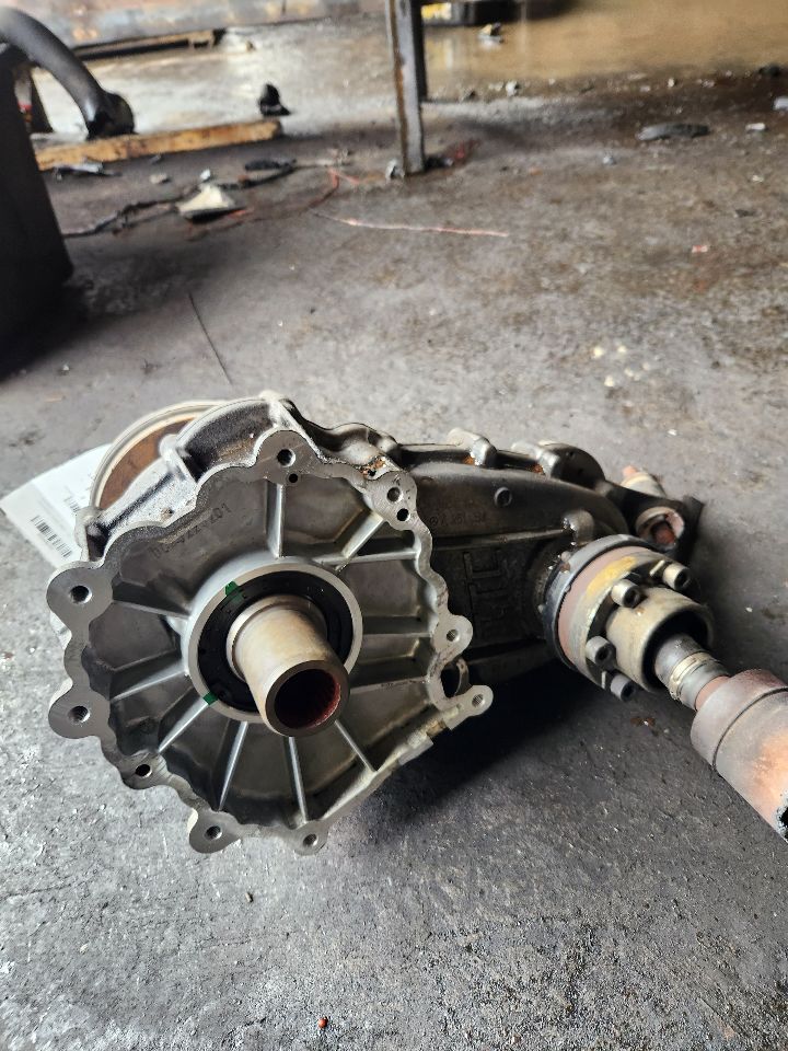 2016 DODGE DURANGO TRANSFER CASE ASSY - 446764 — photo 2