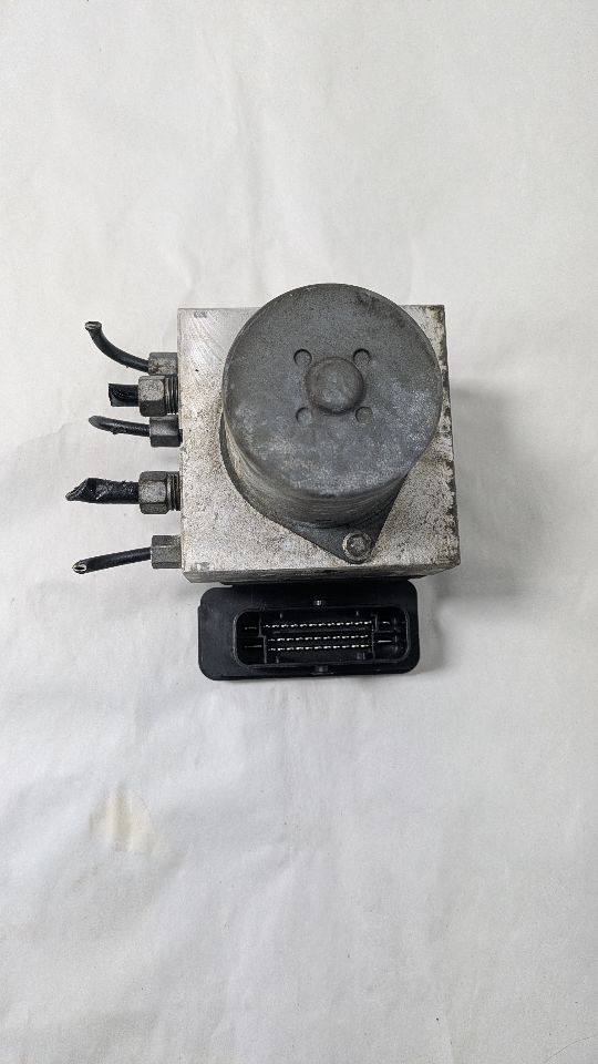 2012 DODGE DURANGO Anti-lock Brake Pts - 446805 — photo 1