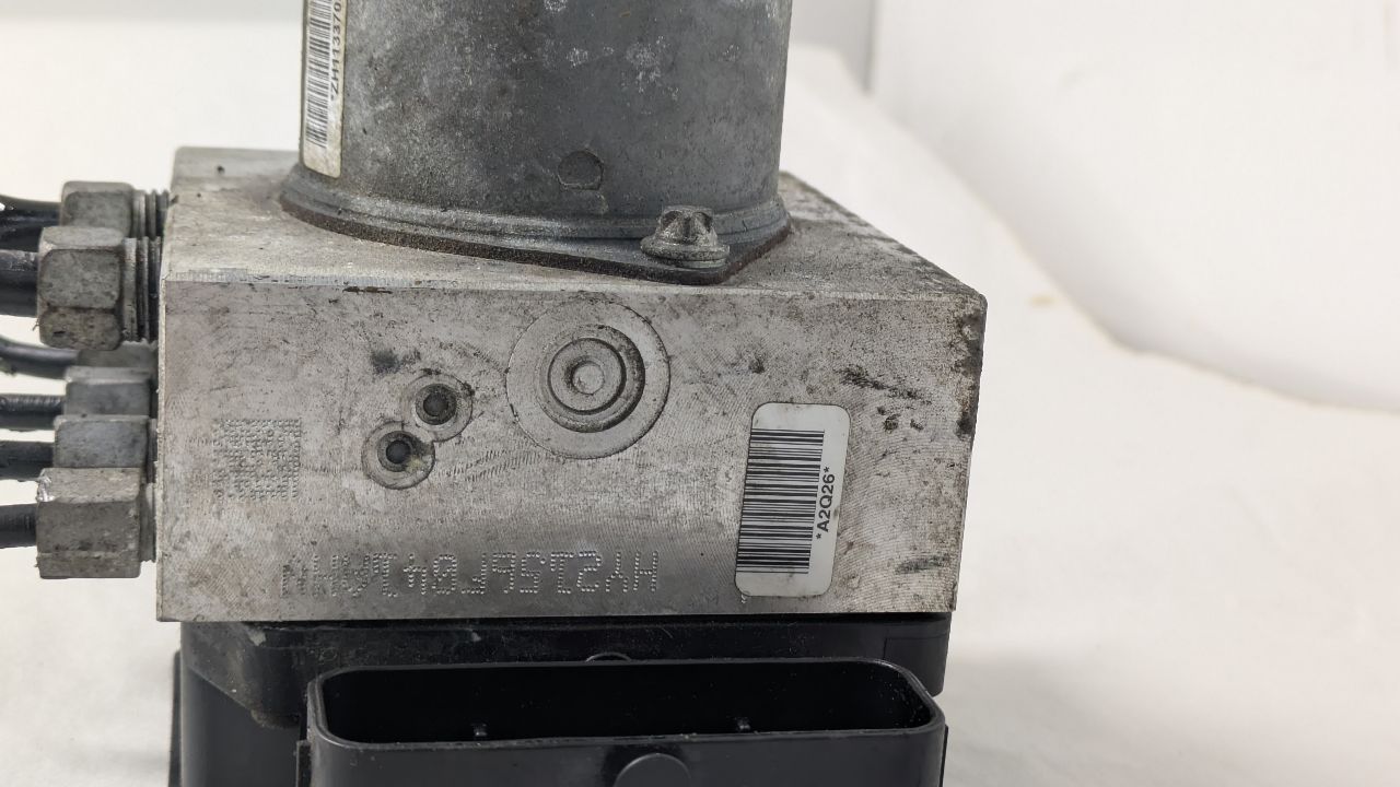 2012 DODGE DURANGO Anti-lock Brake Pts - 446805 — photo 4