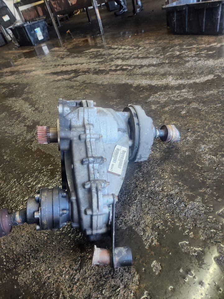 2012 DODGE DURANGO TRANSFER CASE ASSY - 446811 — photo 3