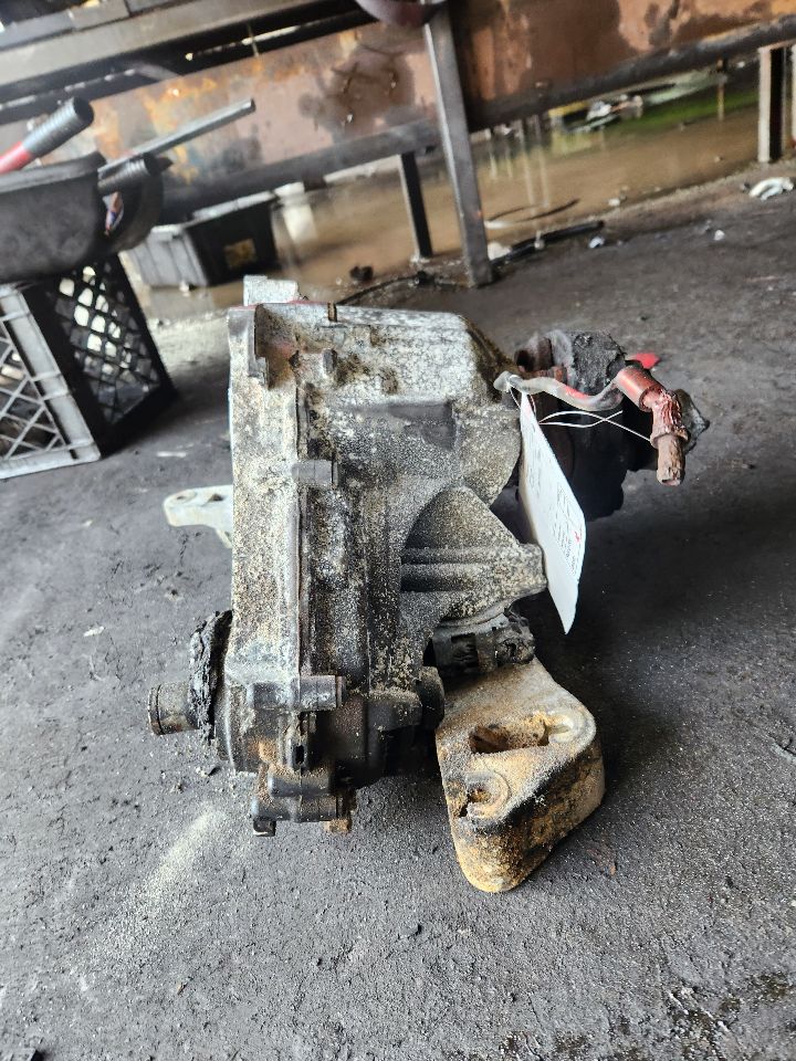 2020 BMW X7 TRANSFER CASE ASSY - 446928 — photo 2