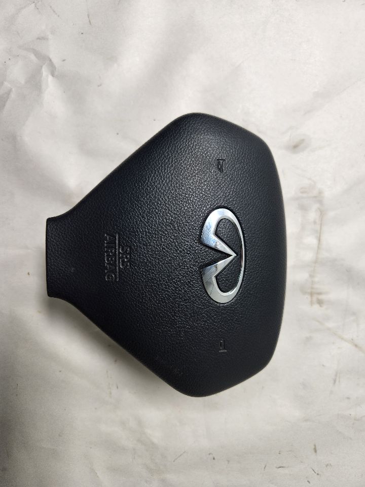 2011 INFINITI G37 Left AIR BAG - 446989 — photo 1