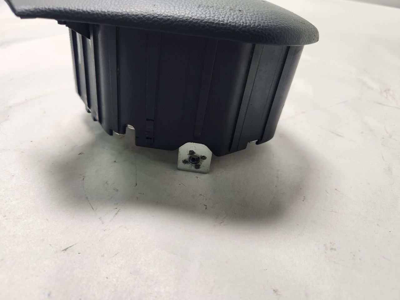 2011 INFINITI G37 Left AIR BAG - 446989 — photo 4