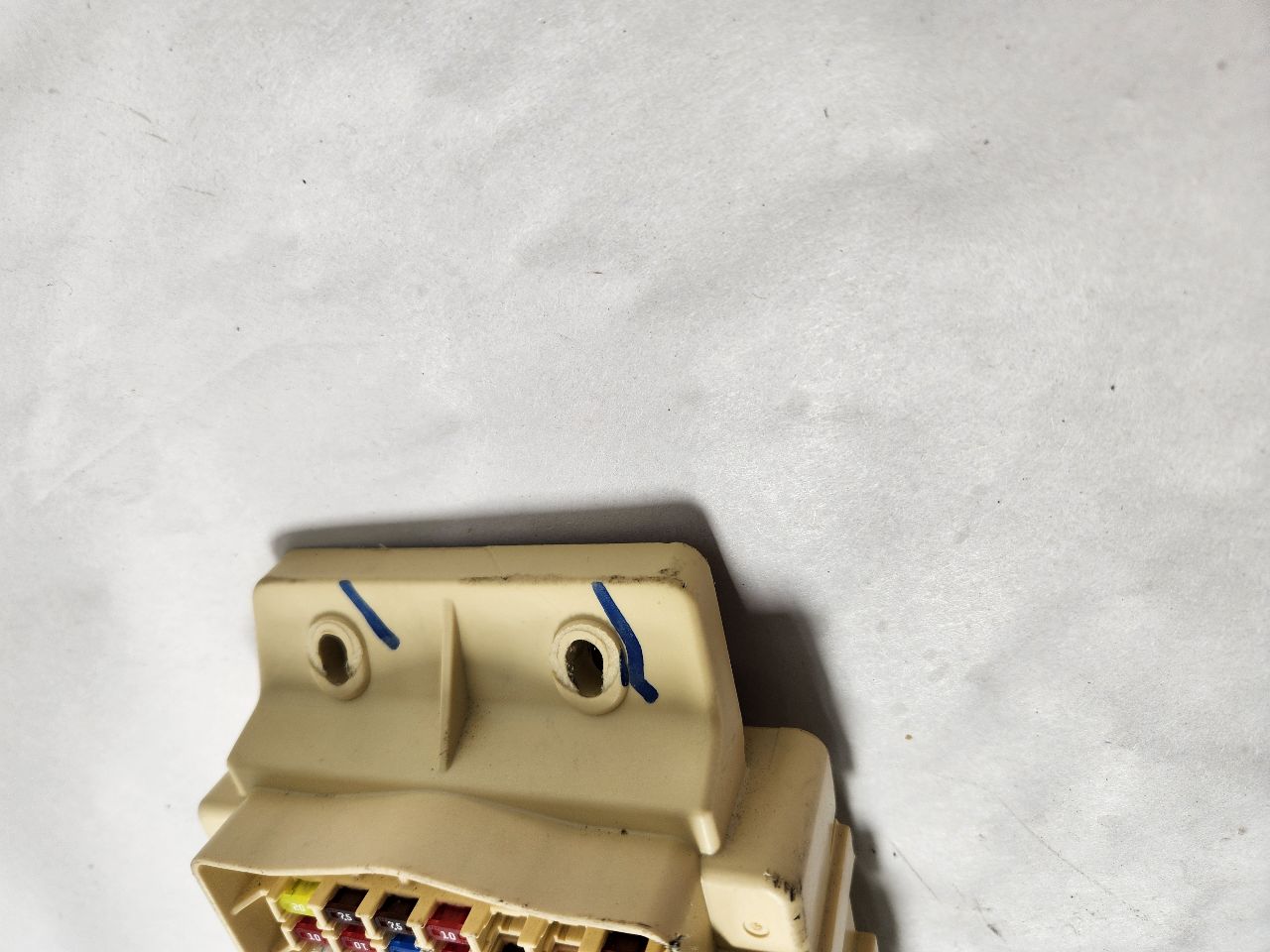2014 KIA SOUL Fuse Box, Engine - 447025 — photo 4