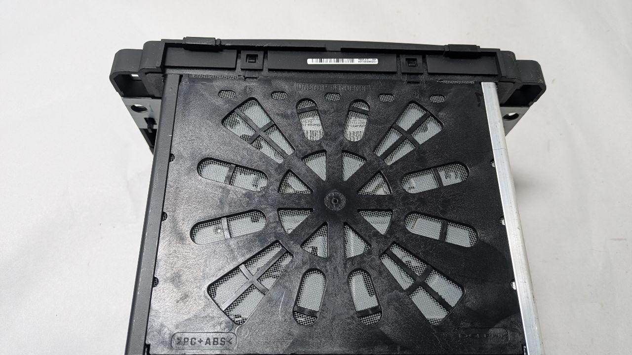 2017 GMC ACADIA Radio Audio - 447221 — photo 2