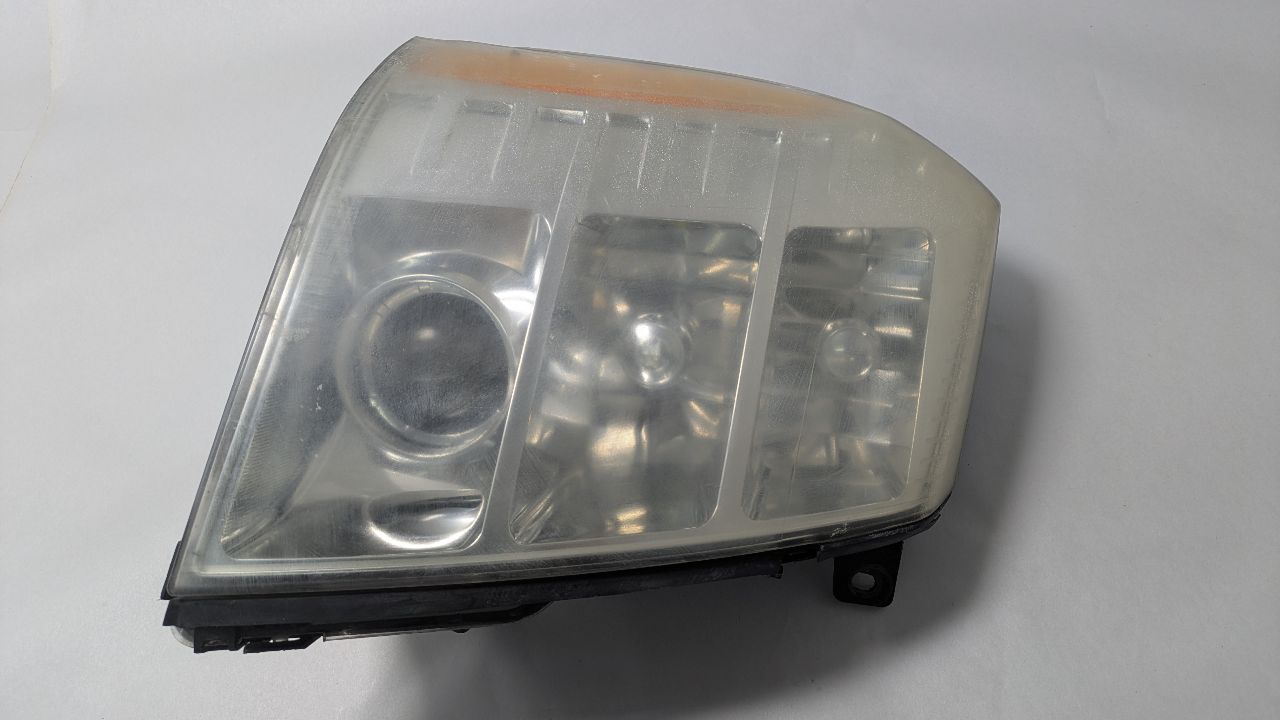 2007 CADILLAC ESCALADE Right HEADLAMP ASSEMBLY - 447238