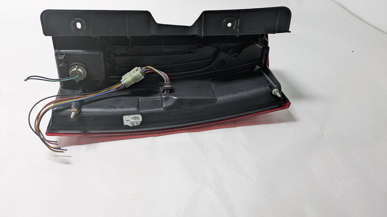 2007 CADILLAC ESCALADE Left TAIL LAMP - 447240 — photo 3