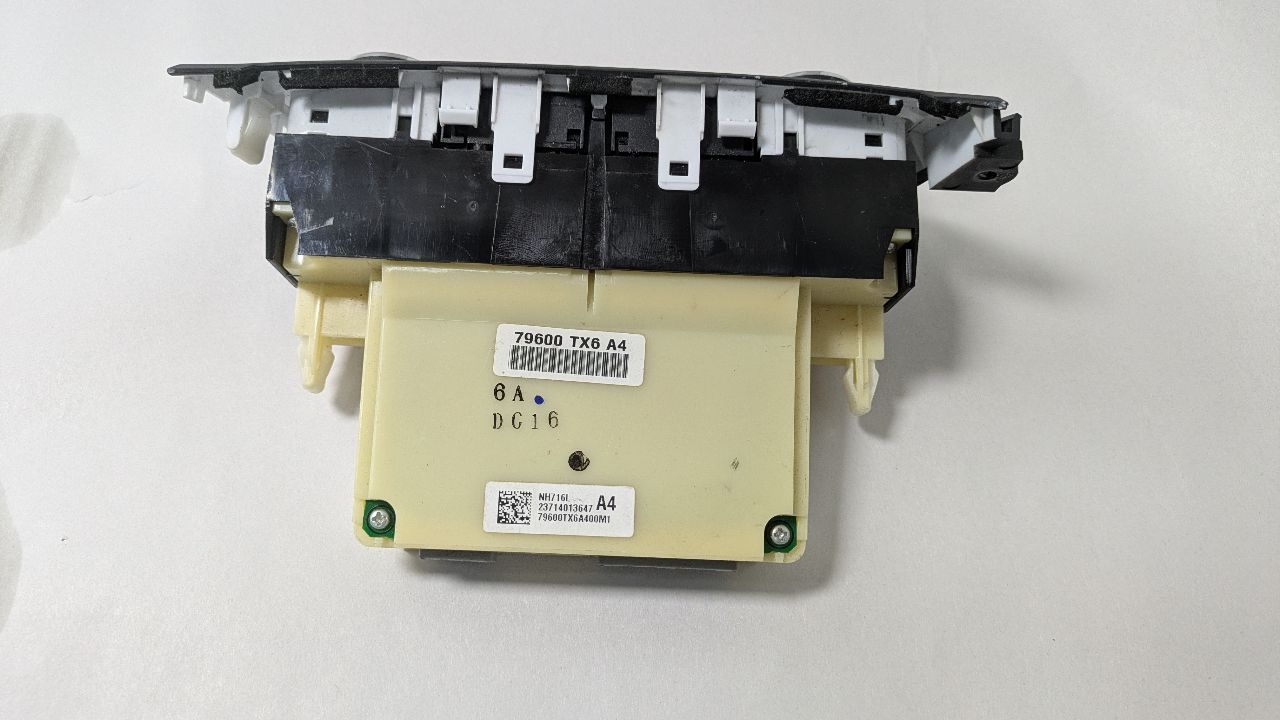 2015 ACURA ILX TEMP CONTROL - 447451 — photo 2