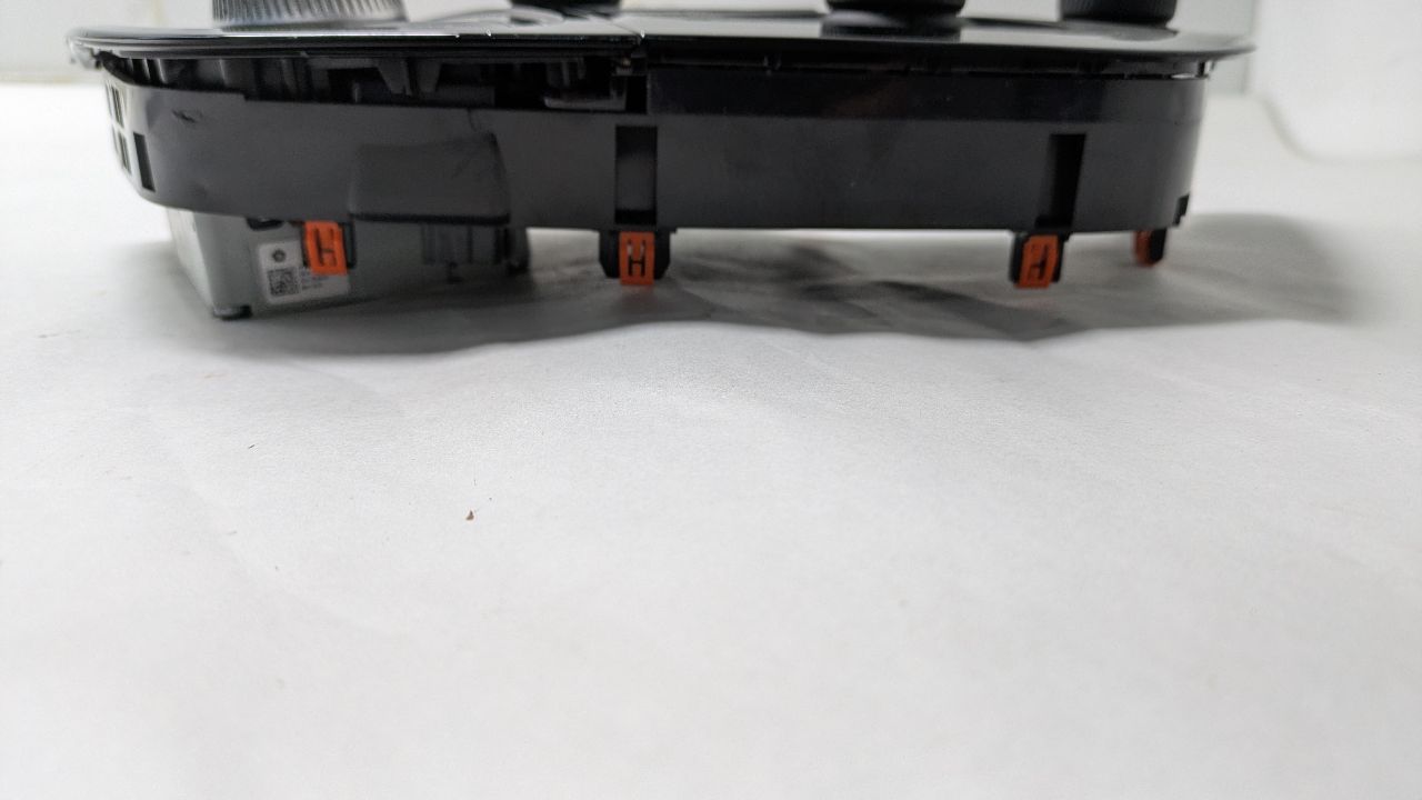 2018 CHRYSLER PACIFICA TEMP CONTROL - 447589 — photo 2