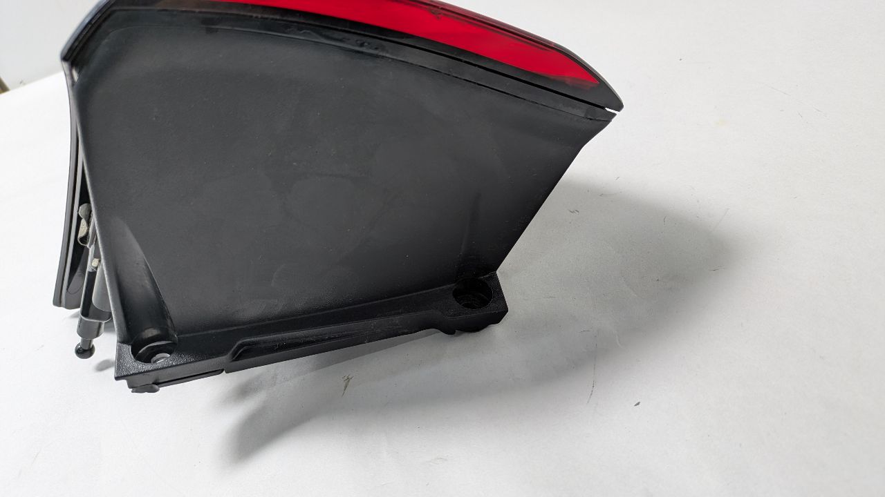 2018 CHRYSLER PACIFICA Right TAIL LAMP - 447594 — photo 2