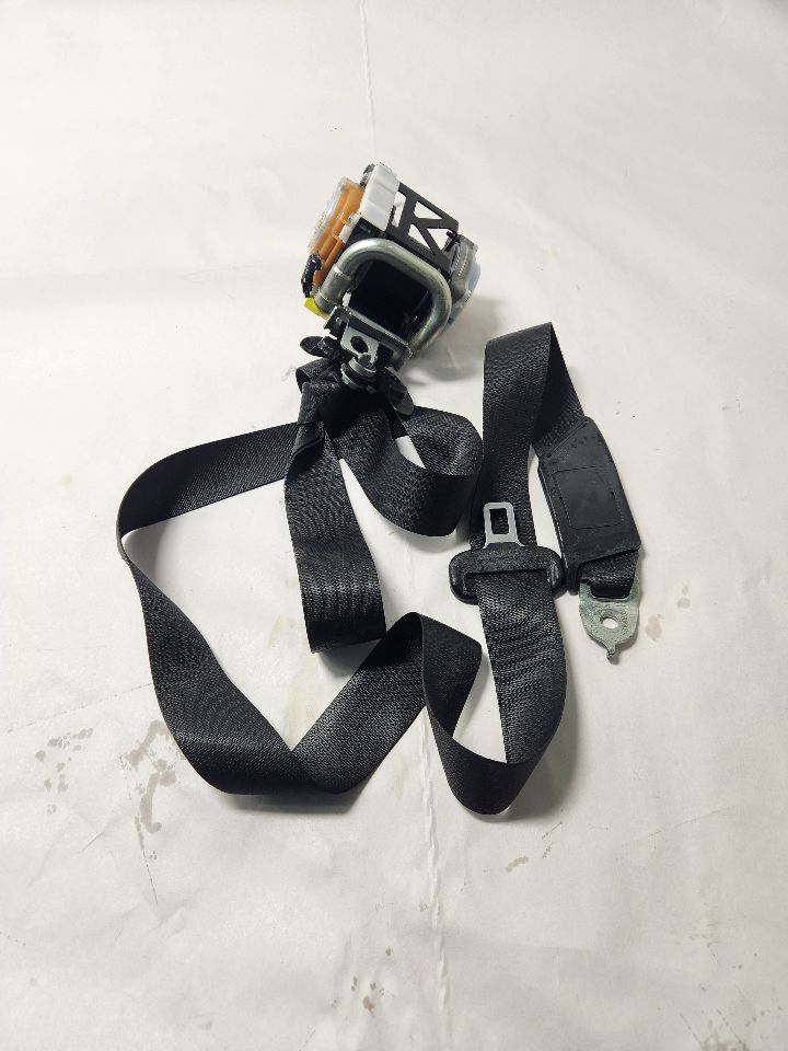 2013 HONDA CIVIC Seat Belt, Front - 447634 — photo 1