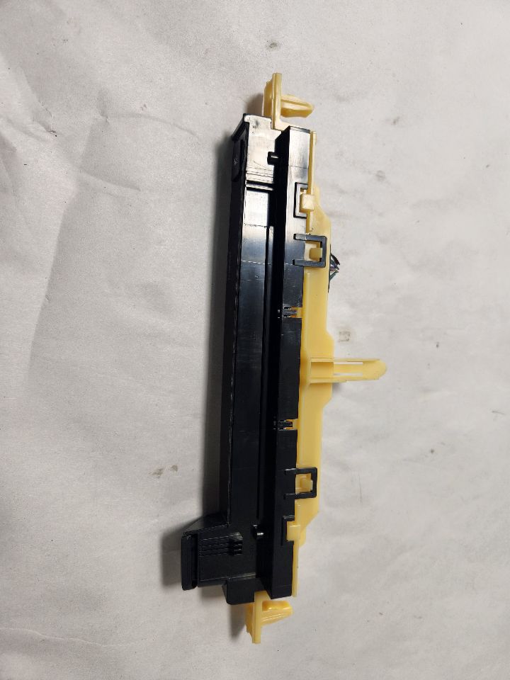 2016 TOYOTA RAV4 Dsh/Int/Seat Switch - 447669 — photo 1