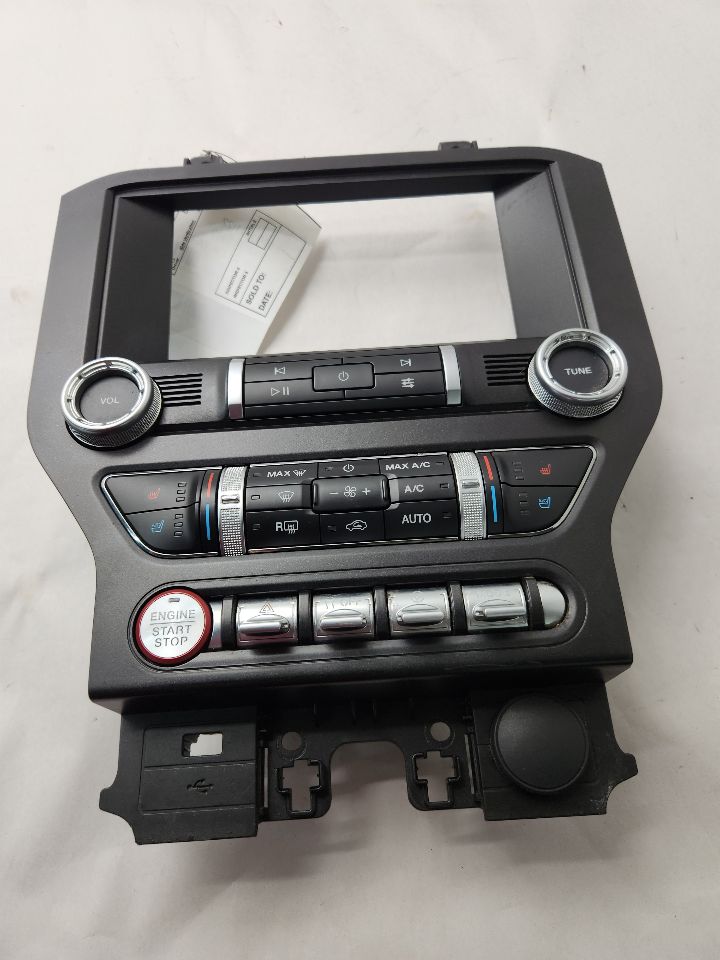 2022 FORD MUSTANG 4cyl Gasoline Turbo 2.3 Radio Audio - 447701 — photo 2