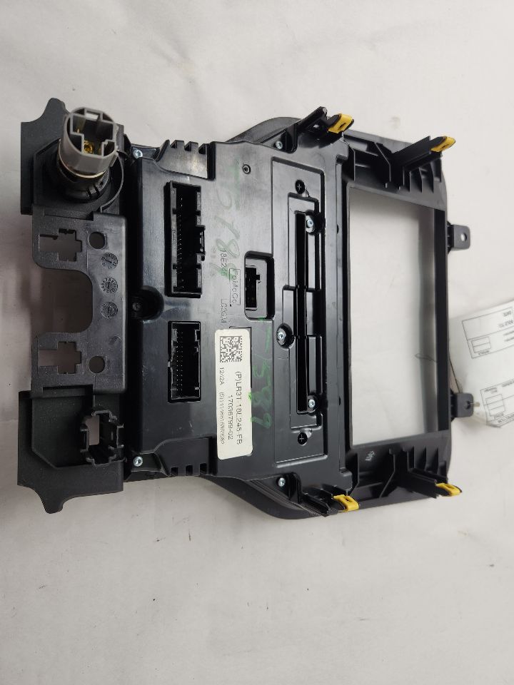 2022 FORD MUSTANG 4cyl Gasoline Turbo 2.3 Radio Audio - 447701 — photo 3