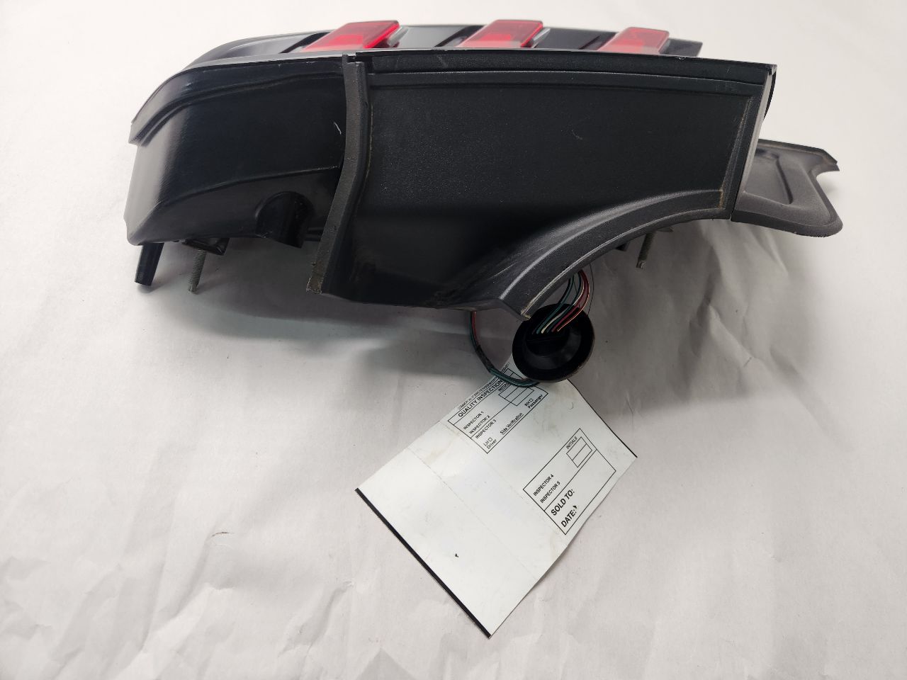 2022 FORD MUSTANG 4cyl Gasoline Turbo 2.3 Right TAIL LAMP - 447704 — photo 2