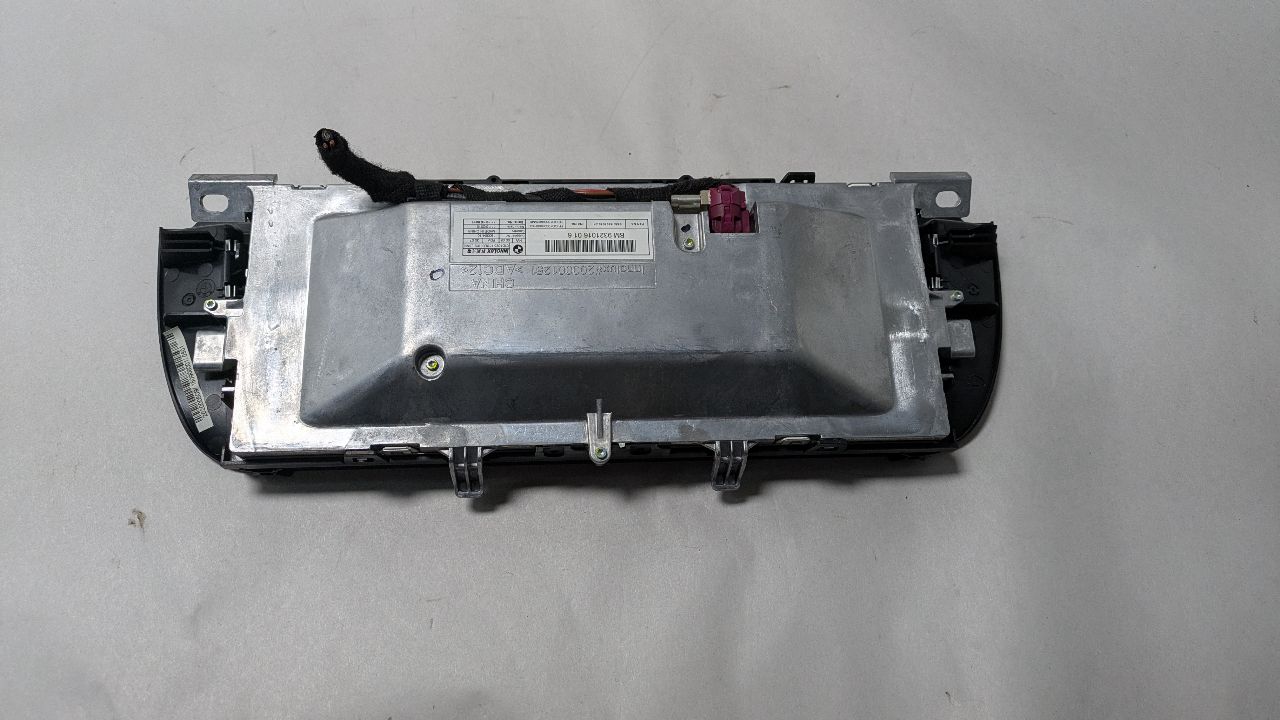 2016 BMW 550i Info-GPS-TV Screen - 447879 — photo 3