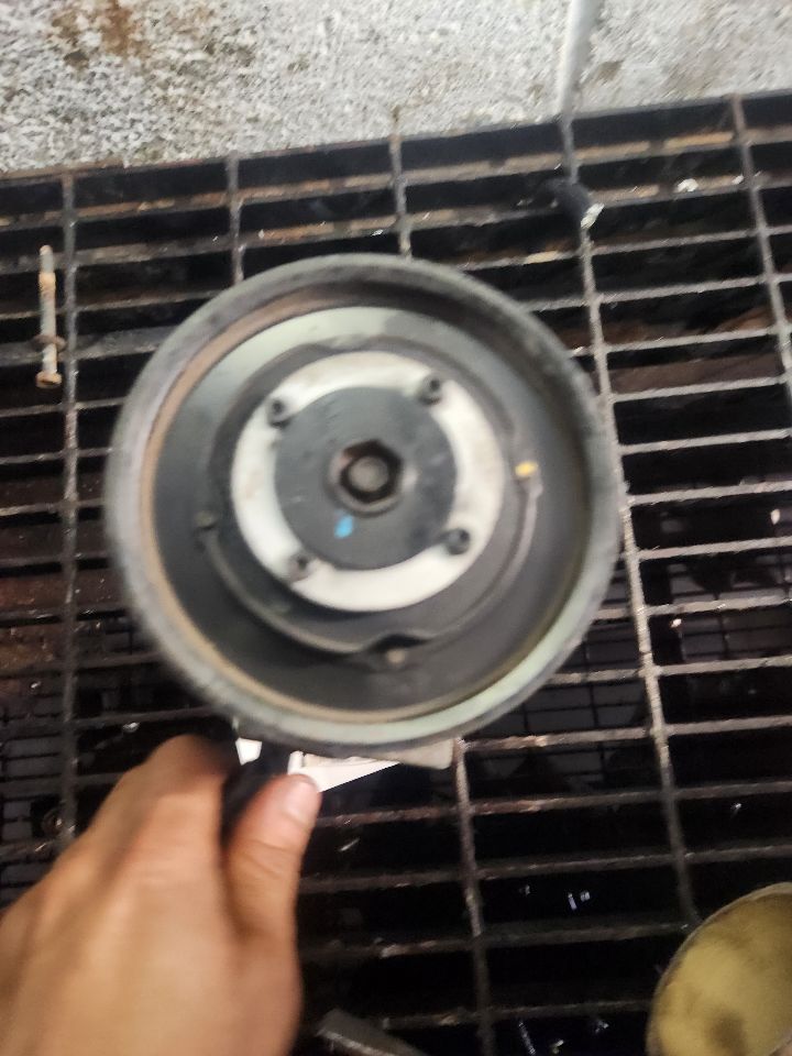 2014 HYUNDAI ACCENT AC COMPRESSOR - 447978 — photo 2