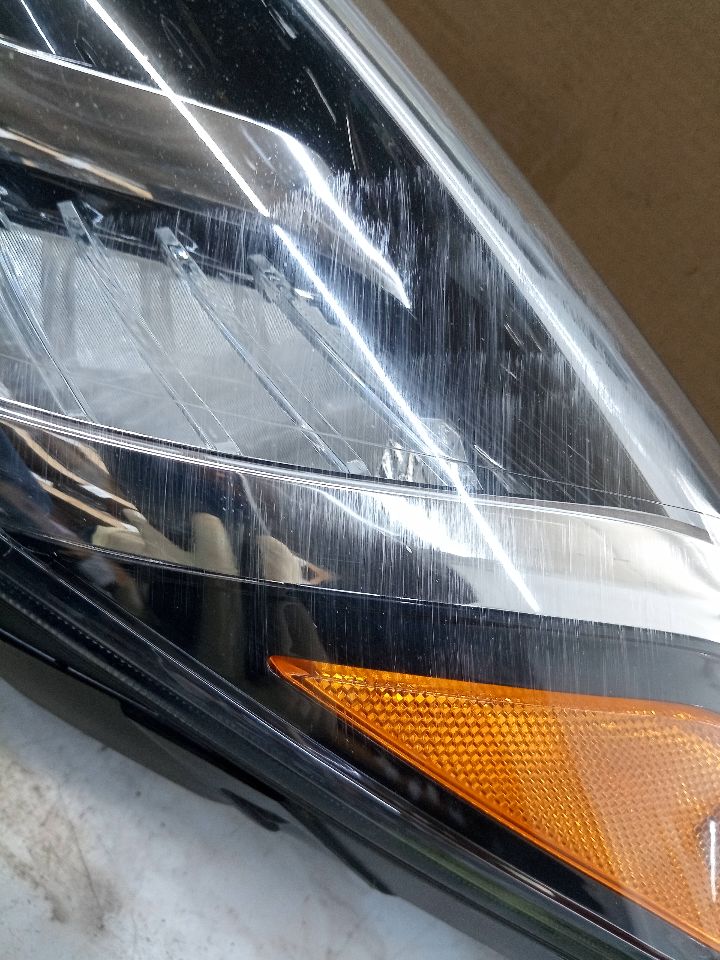 2016 HYUNDAI SONATA Left HEADLAMP ASSEMBLY - 4480 — photo 4
