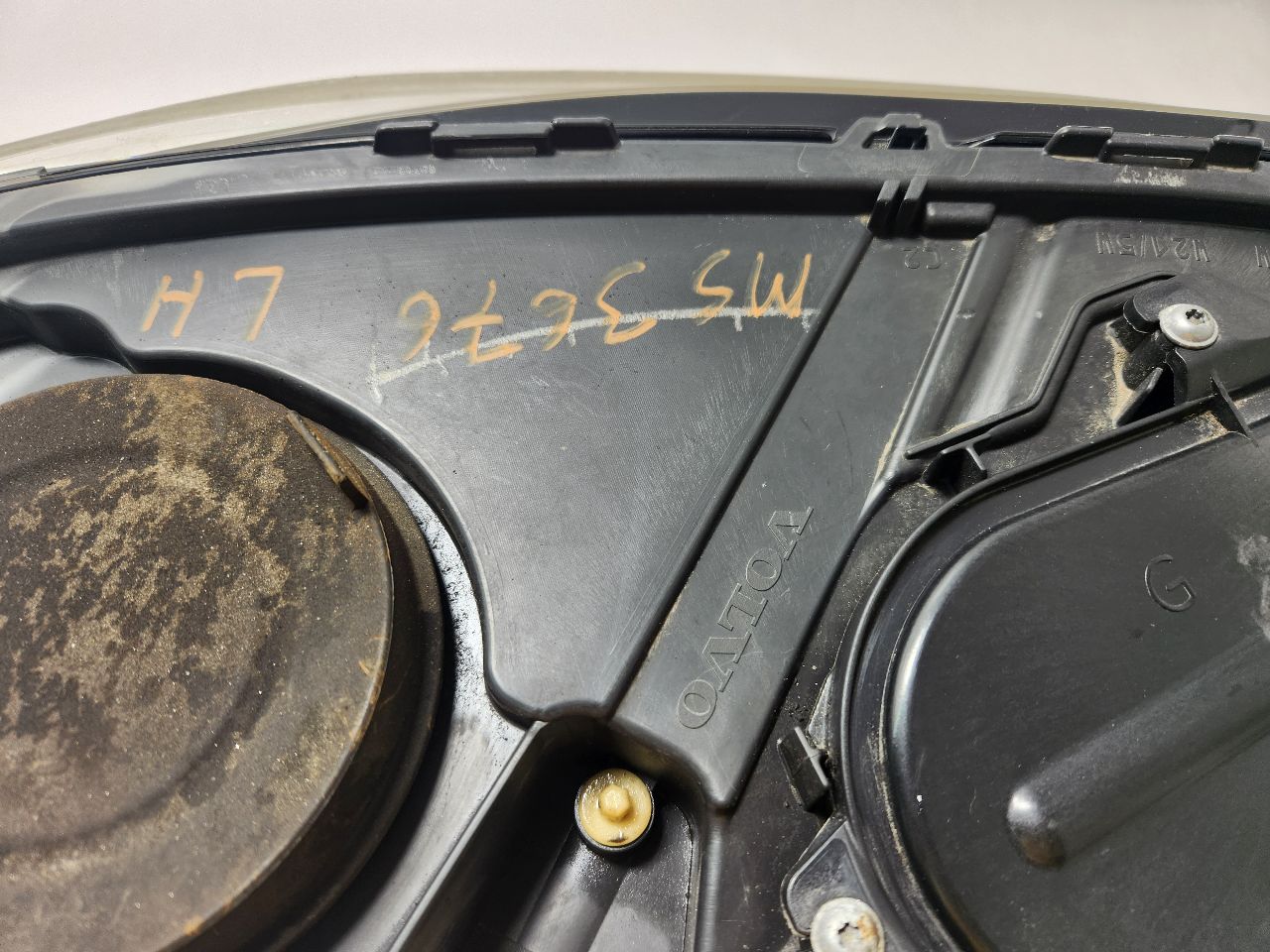 2016 VOLVO XC90 Left HEADLAMP ASSEMBLY - 448970 — photo 3