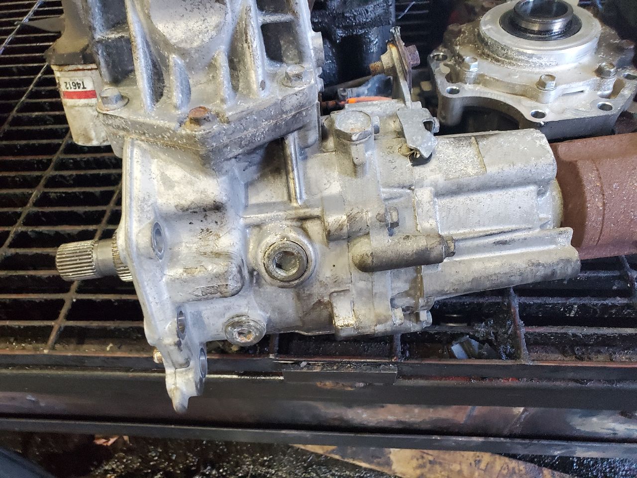 2014 MITSUBISHI OUTLANDER TRANSFER CASE ASSY - 449048