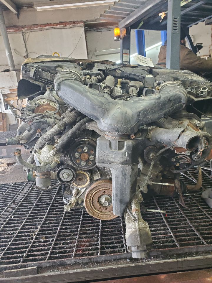 2010 LEXUS LS460 8cyl Gasoline 4.6 ENGINE ASSEMBLY - 449410