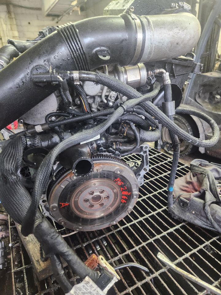 2015 MINI COOPER COUNTRYMAN 4cyl Gasoline Turbo 1.6 ENGINE ASSEMBLY - 449557
