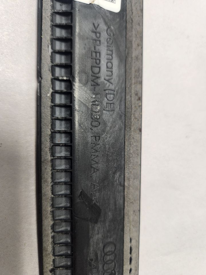 2021 AUDI S4 Misc. Trim Panel - 449833 — photo 4