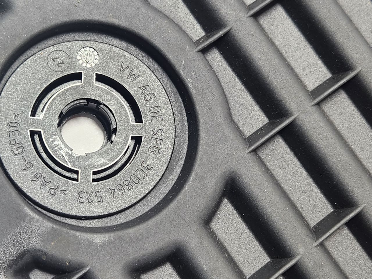2021 AUDI S4 Floor Mat - 449851 — photo 3