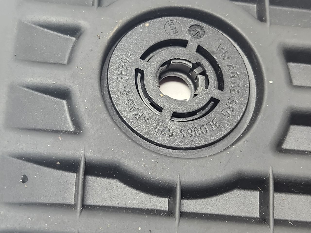 2021 AUDI S4 Floor Mat - 449853 — photo 4