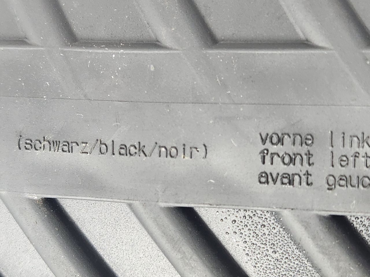 2021 AUDI S4 Floor Mat - 449853 — photo 5