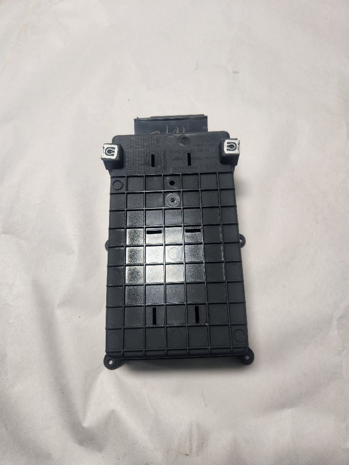 2021 AUDI S4 Console, Front - 449857 — photo 3