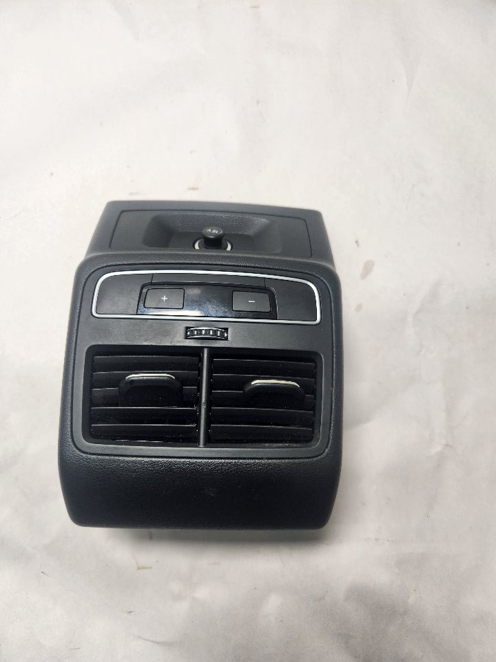 2021 AUDI S4 Console, Rear - 449861