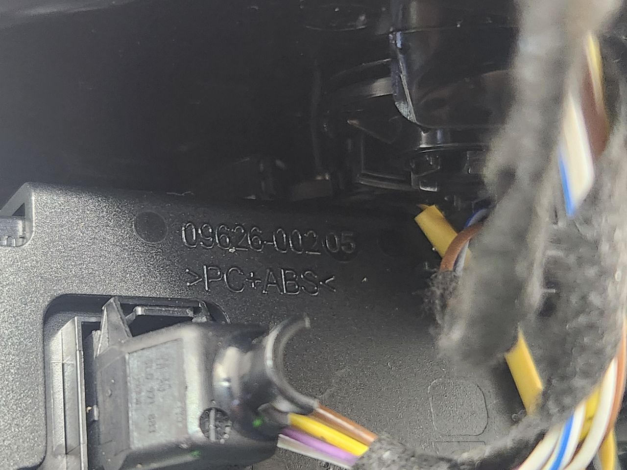 2021 AUDI S4 Console, Rear - 449861 — photo 5