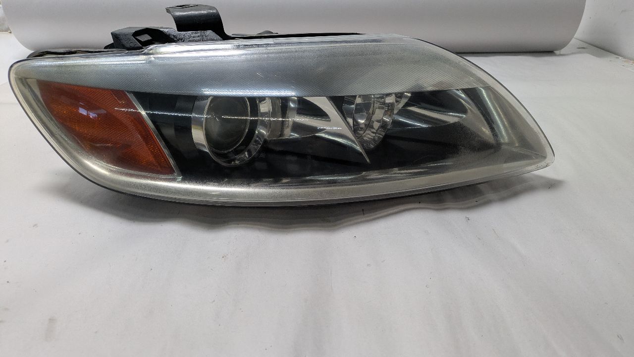 2007 AUDI Q7 Right HEADLAMP ASSEMBLY - 449980