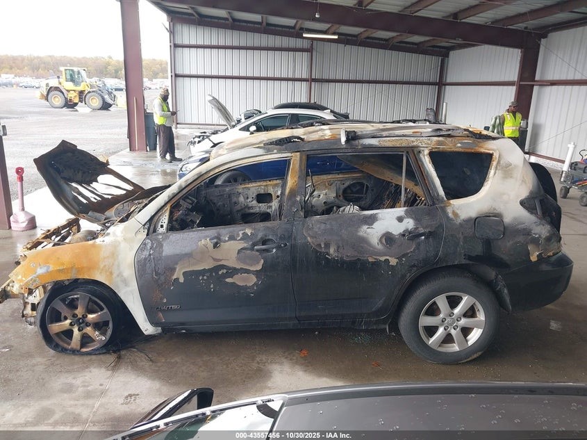 2007 TOYOTA RAV4 CARRIER ASSEMBLY - 450158 — photo 3