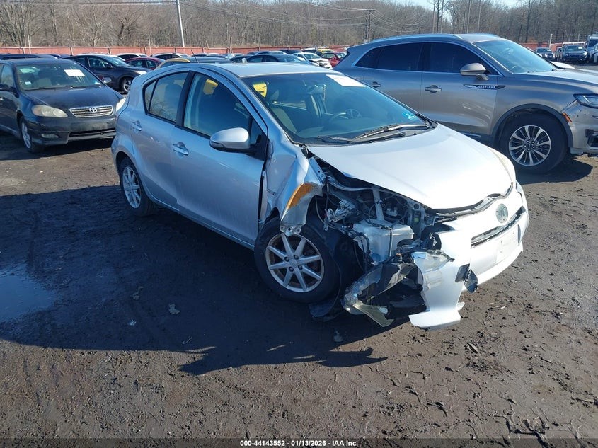 2013 TOYOTA PRIUS ENGINE ASSEMBLY - 450236 — photo 2