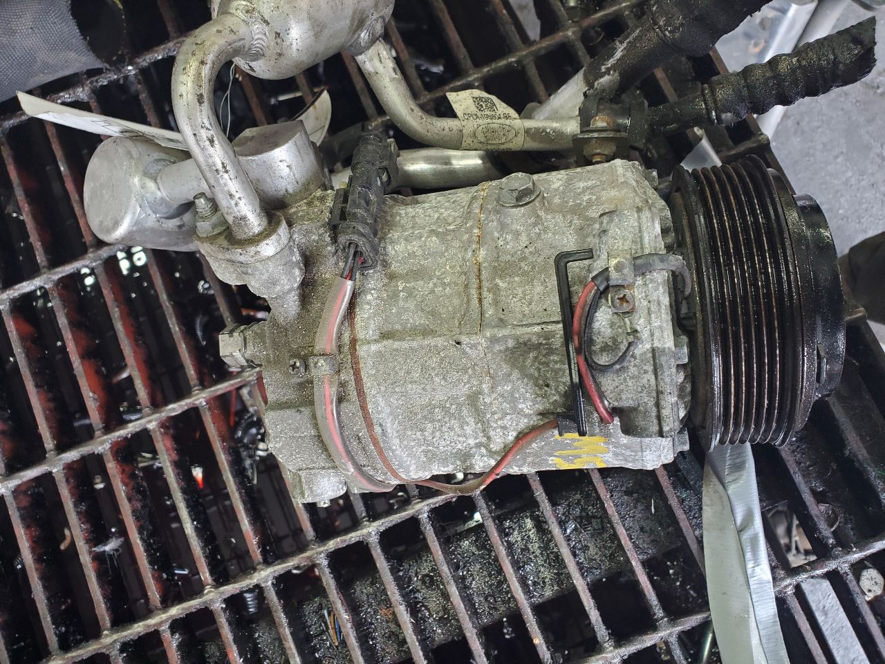 2016 LAND ROVER RANGE ROVER AC COMPRESSOR - 450286 — photo 2