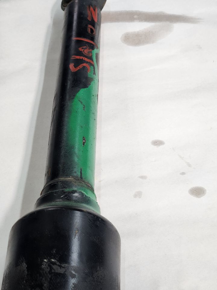 2010 LEXUS LS460 8cyl Gasoline 4.6 SHOCK ABSORBER - 450311 — photo 2