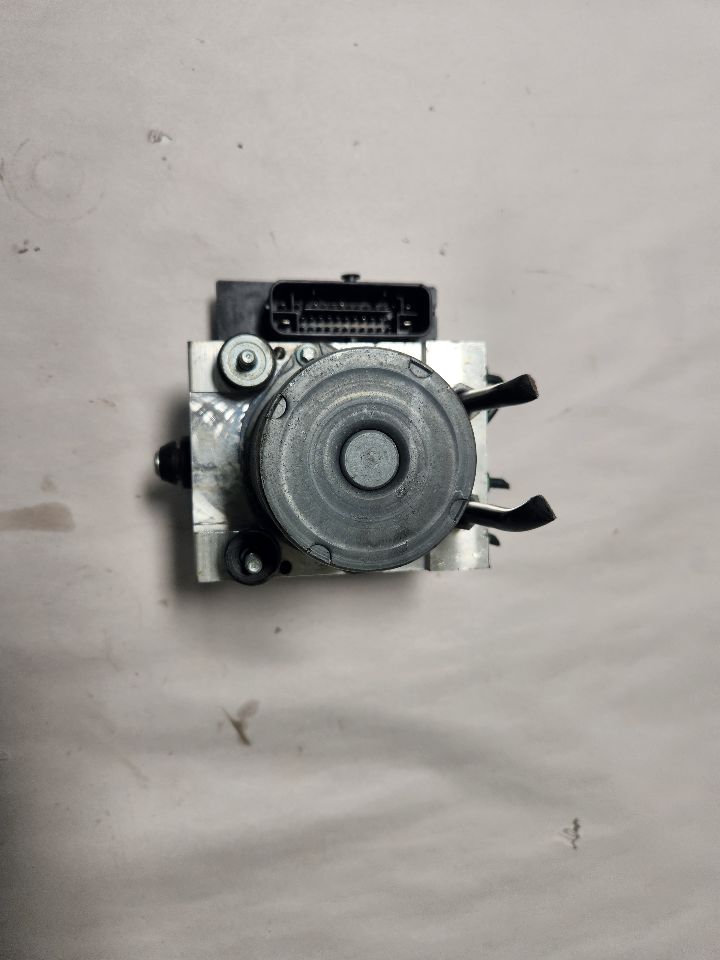 2013 LAND ROVER RANGE ROVER Anti-lock Brake Pts - 450318