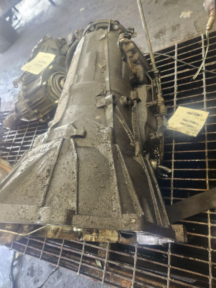 2008 CADILLAC ESCALADE Transmiss,Transaxle - 450355 — photo 3