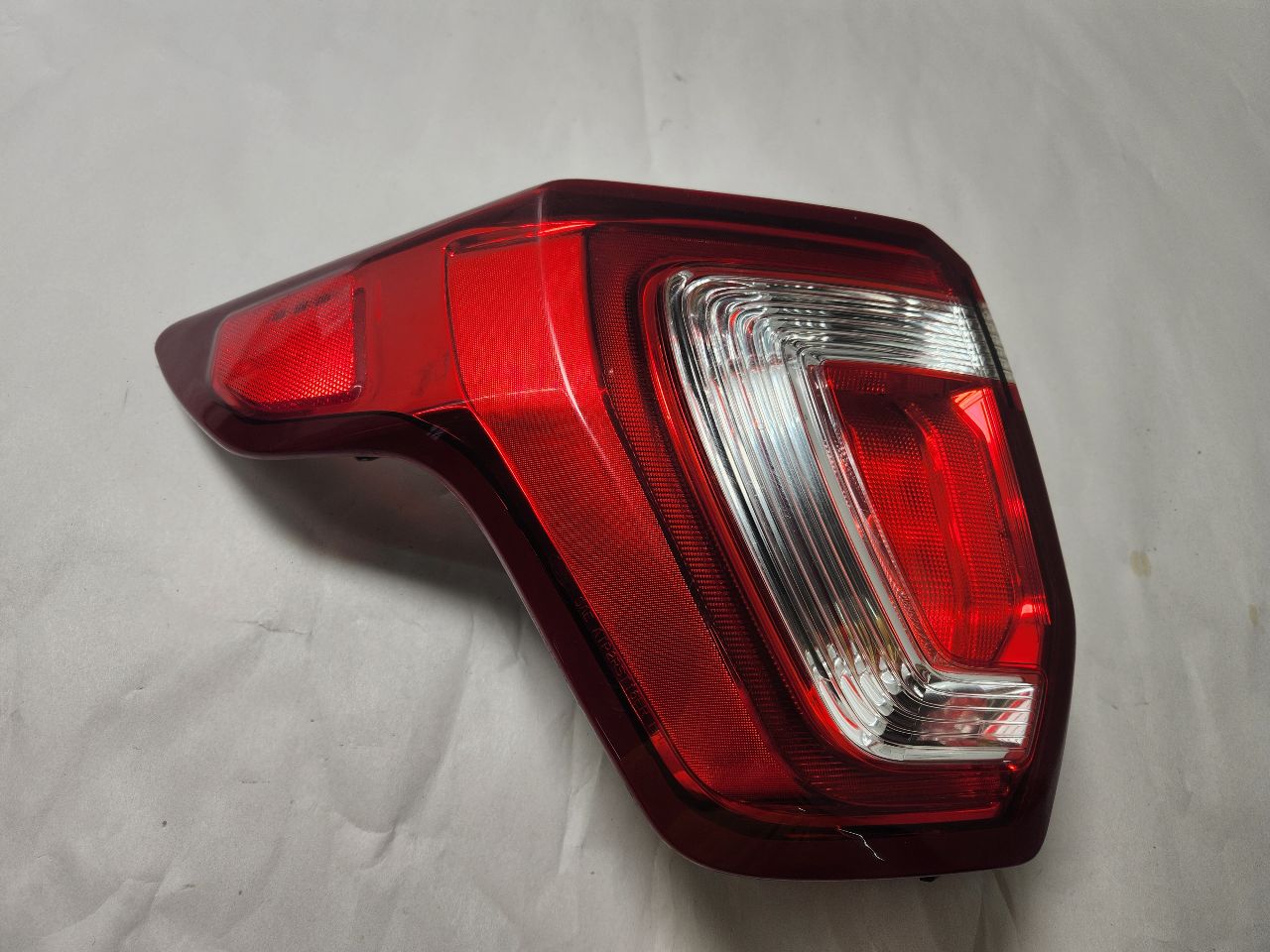 2017 FORD EXPLORER 6cyl Gasoline 3.5 Left TAIL LAMP - 450476