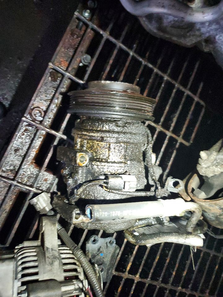 2001 TOYOTA CAMRY AC COMPRESSOR - 450543 — photo 1