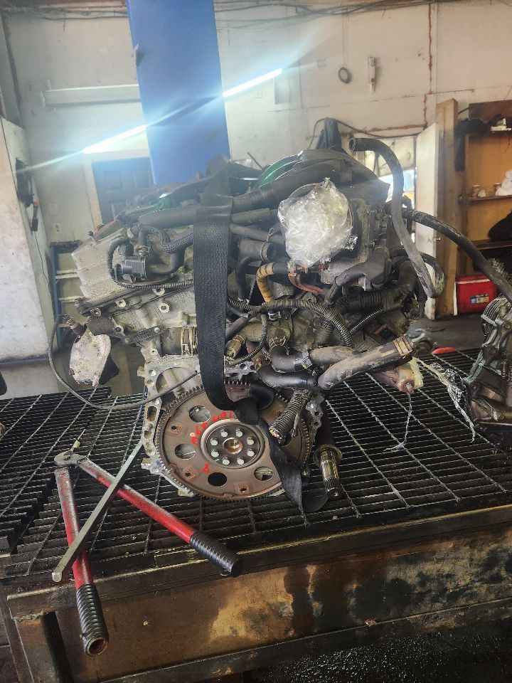 2009 TOYOTA SIENNA ENGINE ASSEMBLY - 450738 — photo 2