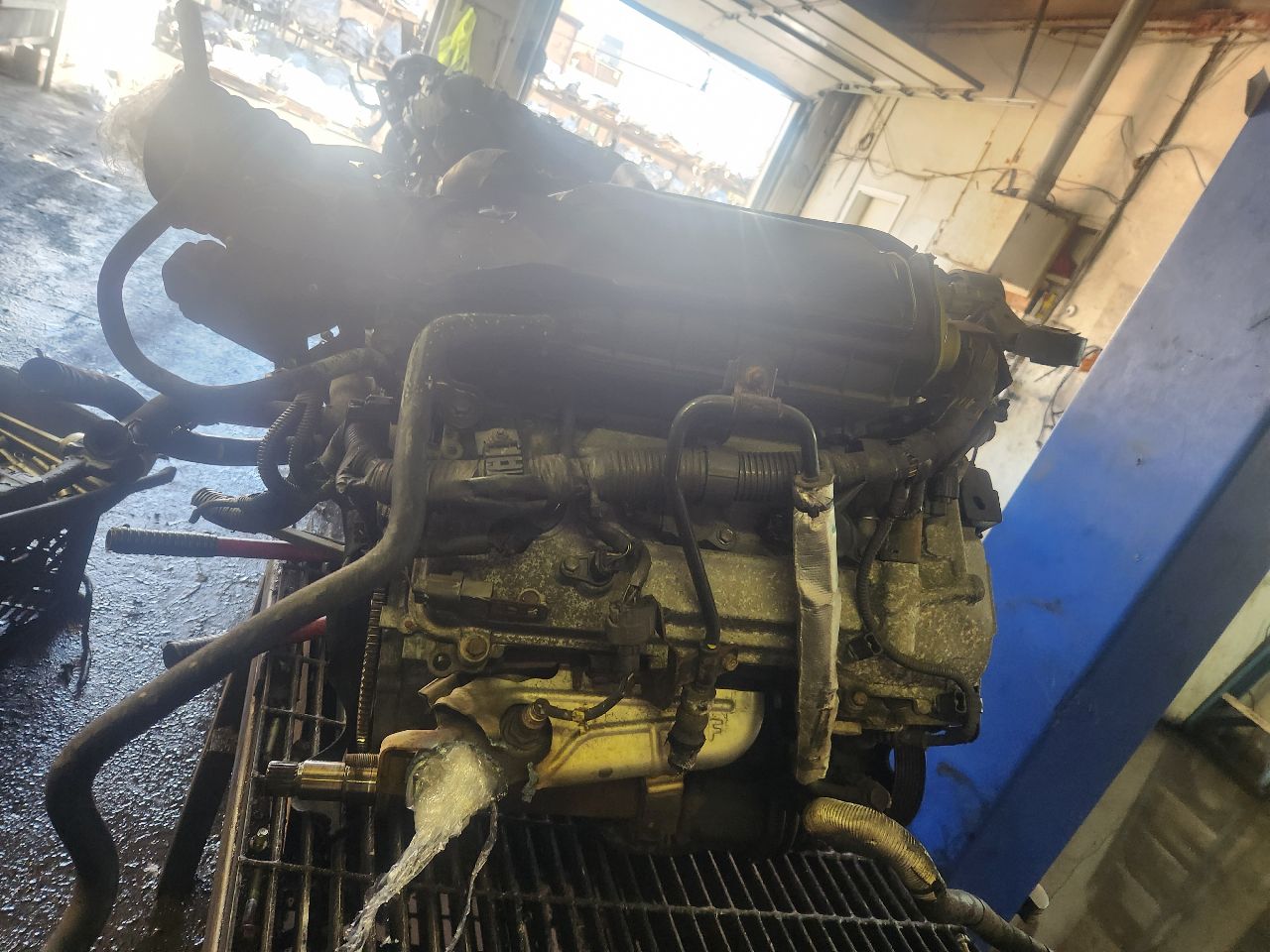 2009 TOYOTA SIENNA ENGINE ASSEMBLY - 450738 — photo 3