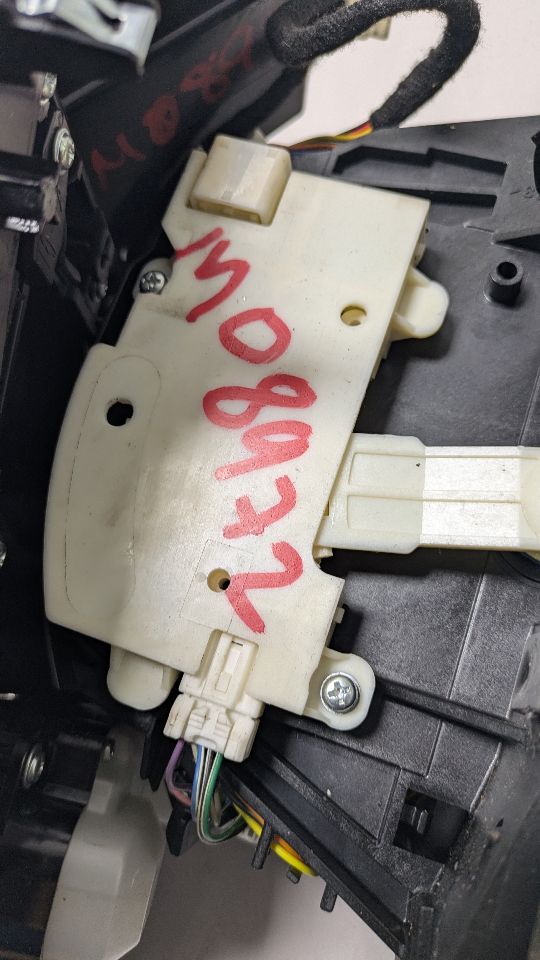 2020 INFINITI Q50 Console, Front - 450861 — photo 3